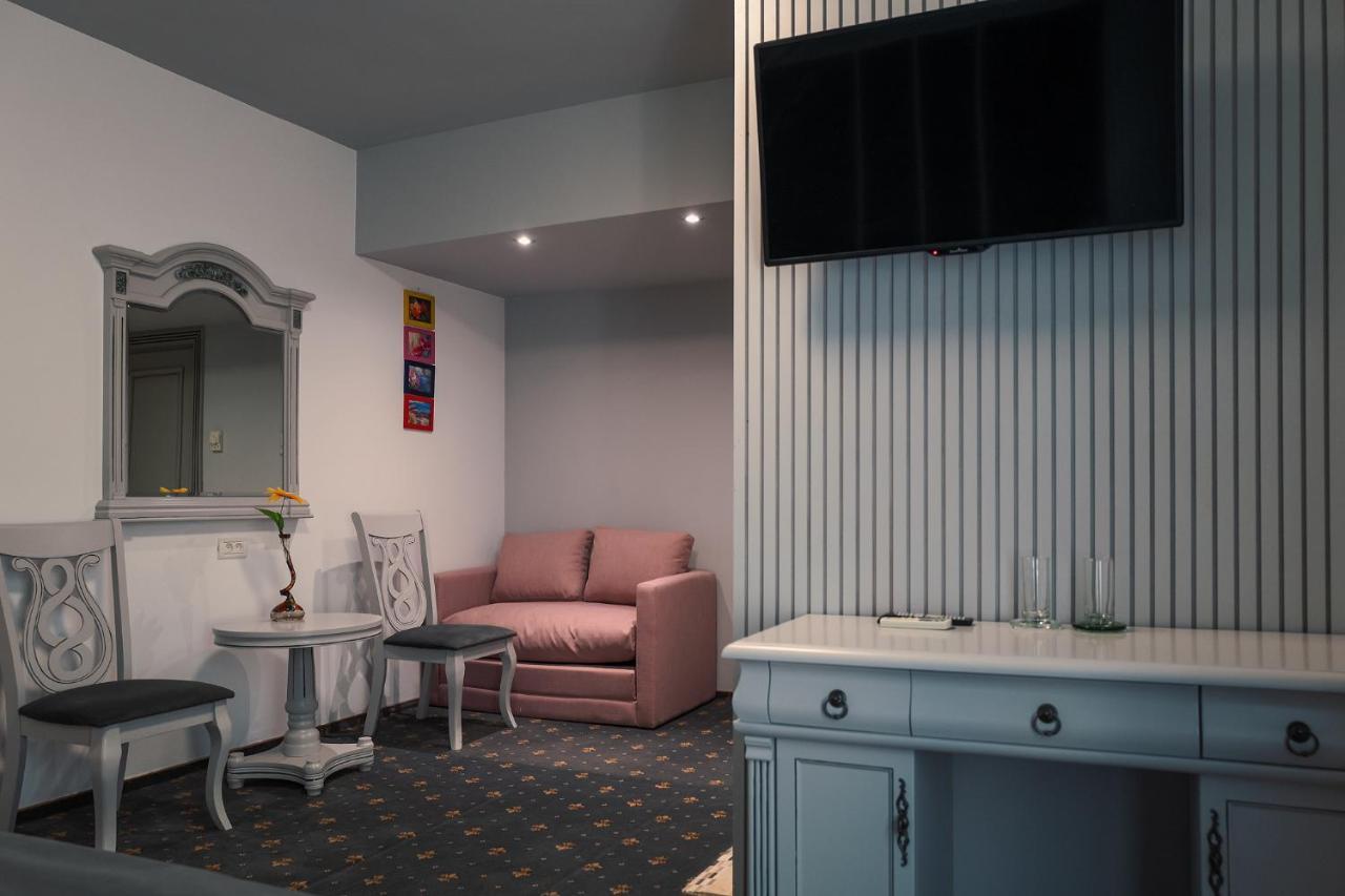 Hotel Eden Ясси Екстер'єр фото