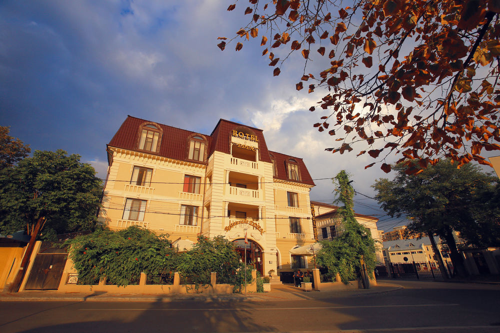 Hotel Eden Ясси Екстер'єр фото